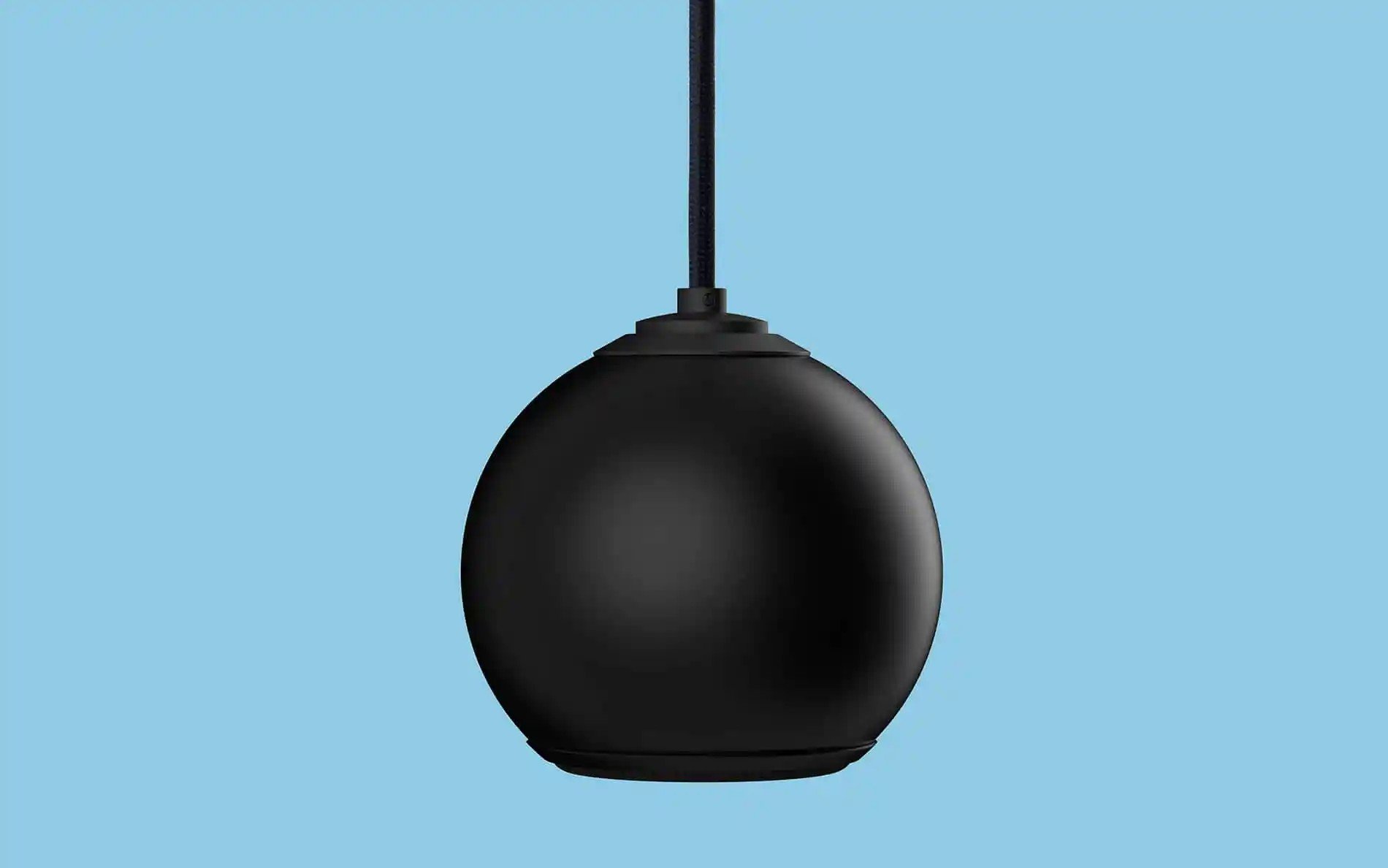 Satin-Black-Droplet-ADIva-SE-Blue-Background