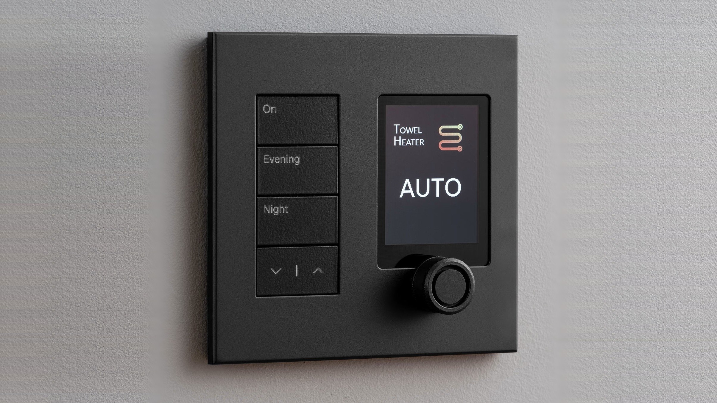 Polar Bear Design Zentium Pro: The Premium KNX Thermostat for Luxury UAE Projects