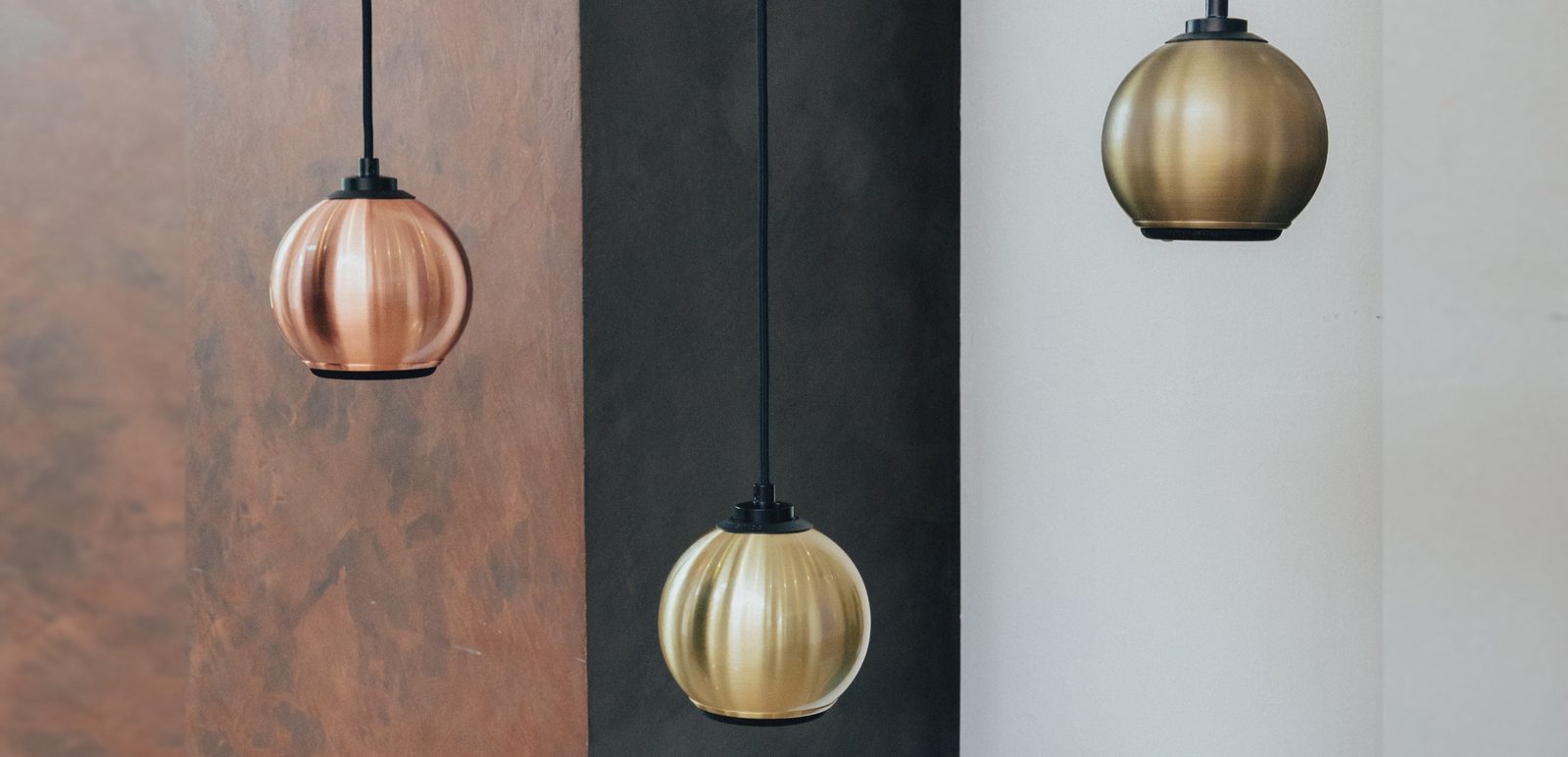 What Are Pendant Speakers? A UAE Guide